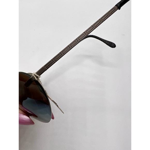 WOMENS MULTI PRE-LOVED VERSACE Y2K AVIATOR-FRAME METAL SUNGLASSES - Picture 7 of 10